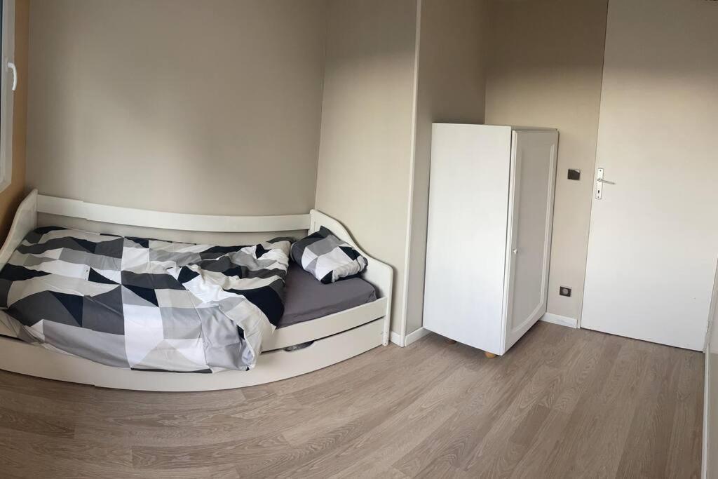 Maison A 2 Pas Du Centre Ville Péronne Eksteriør bilde